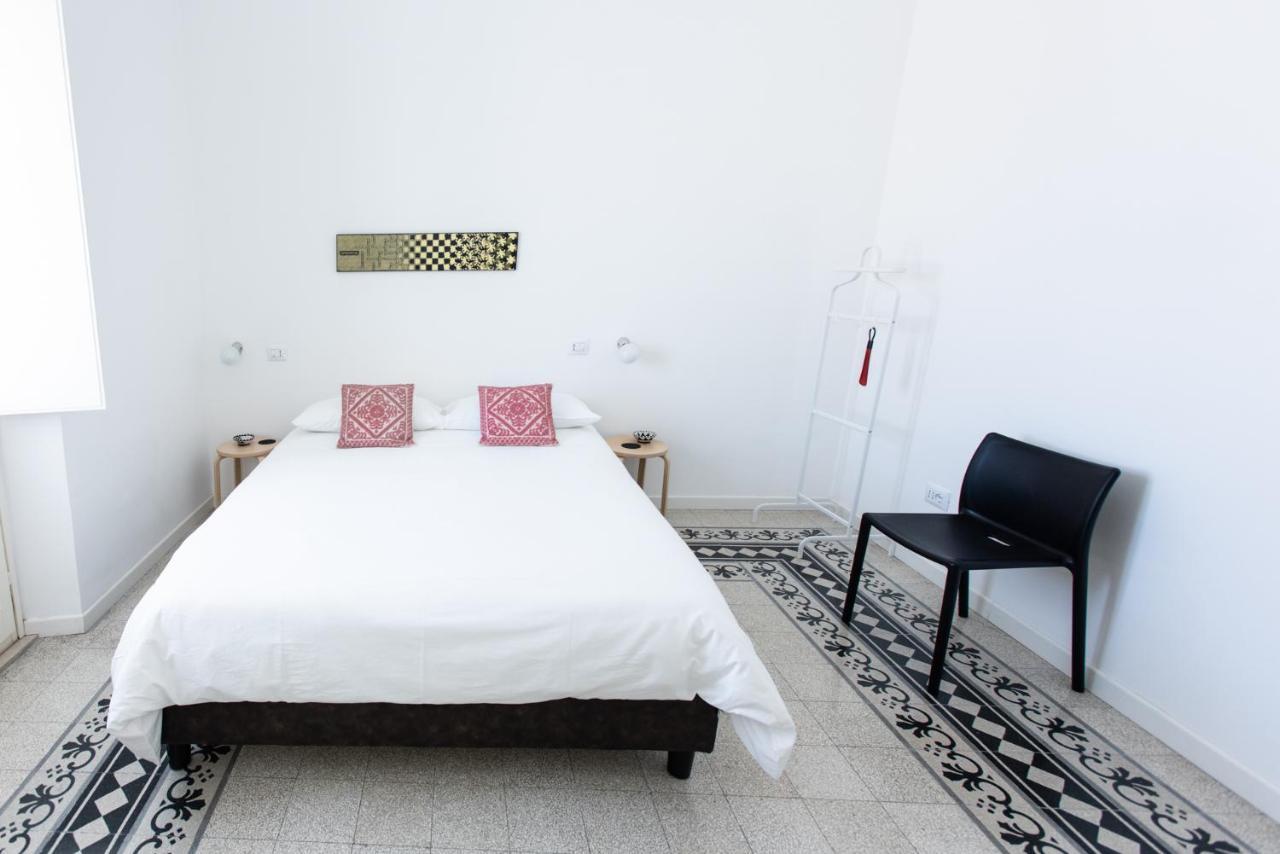 B&B Angioy 18 Cagliari Exterior photo