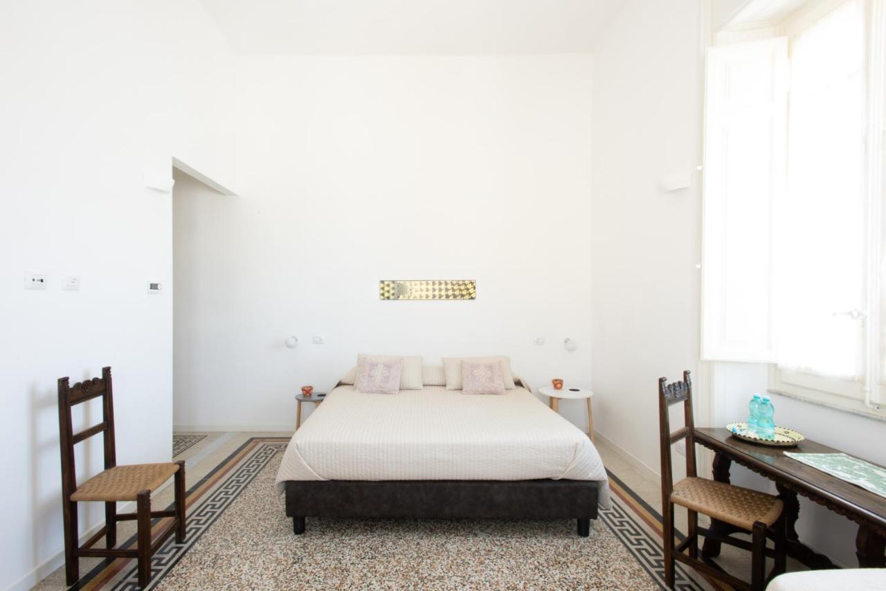 B&B Angioy 18 Cagliari Exterior photo