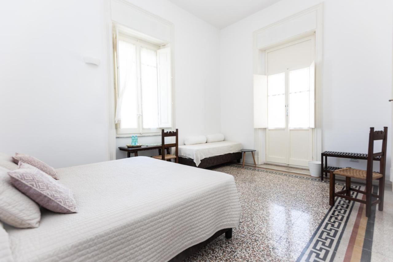 B&B Angioy 18 Cagliari Exterior photo