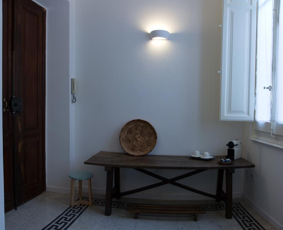 B&B Angioy 18 Cagliari Exterior photo